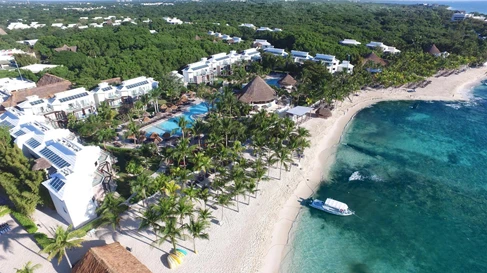 Beach Caracol